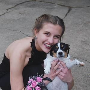 Meet your Posher, Jenna